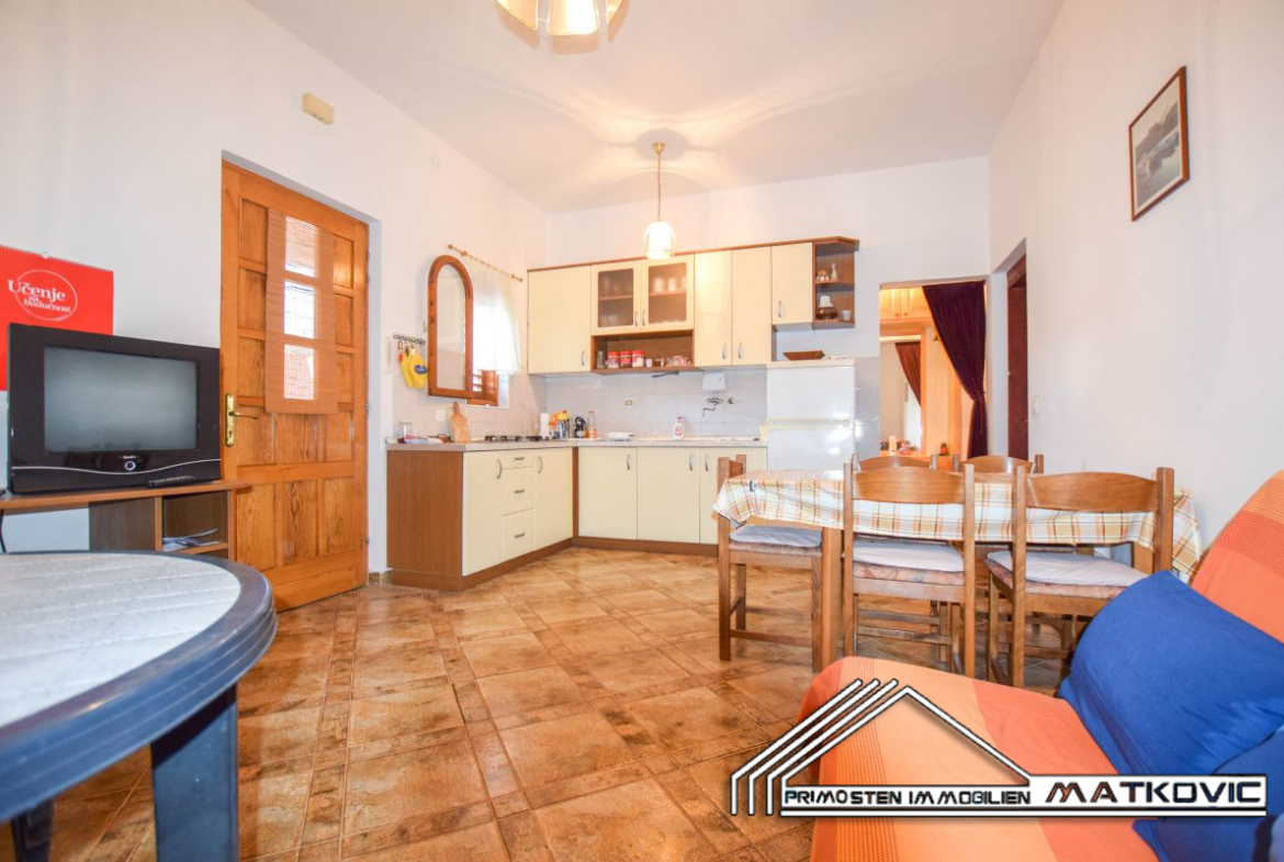 BEAUTIFUL WELL-KEPT APARTMENT HOUSE IN ROGOZNICA WITH BEAUTIFUL SEA VIEW