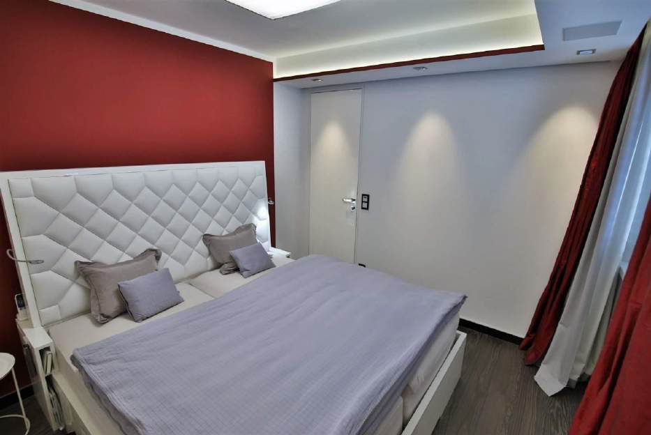 Luxurious duplex penthouse with a roof terrace in Munich.