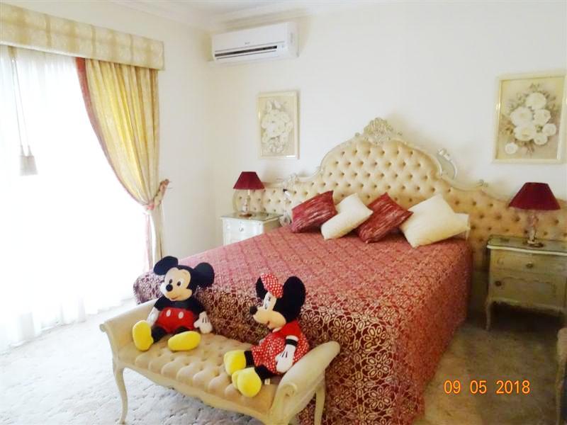 T4 apartment