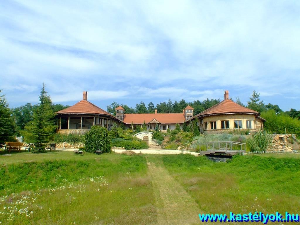 Eco-Farm & Hunting Ranch