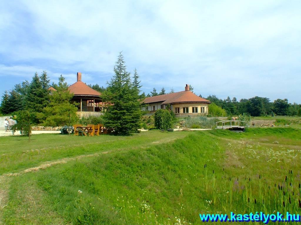 Eco-Farm & Hunting Ranch