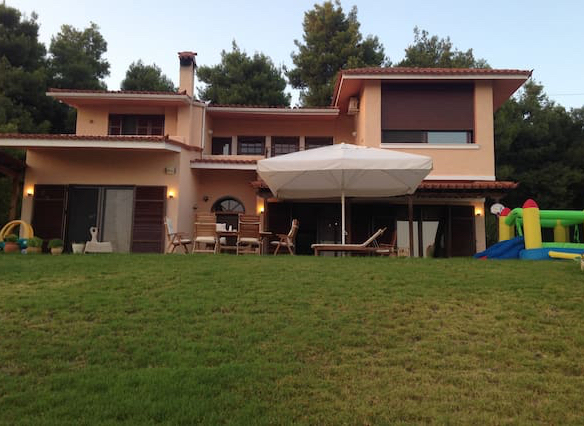 Seafront villa at Rovies, Evia