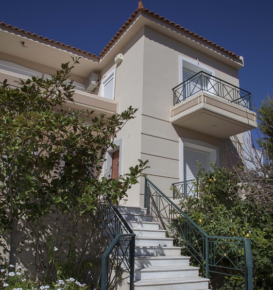 Luxury villa at Lagonisi, Attica