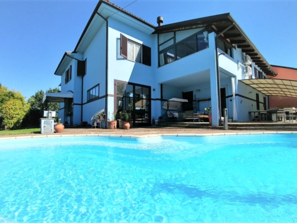 A sweet Bed and Breakfast in Italy