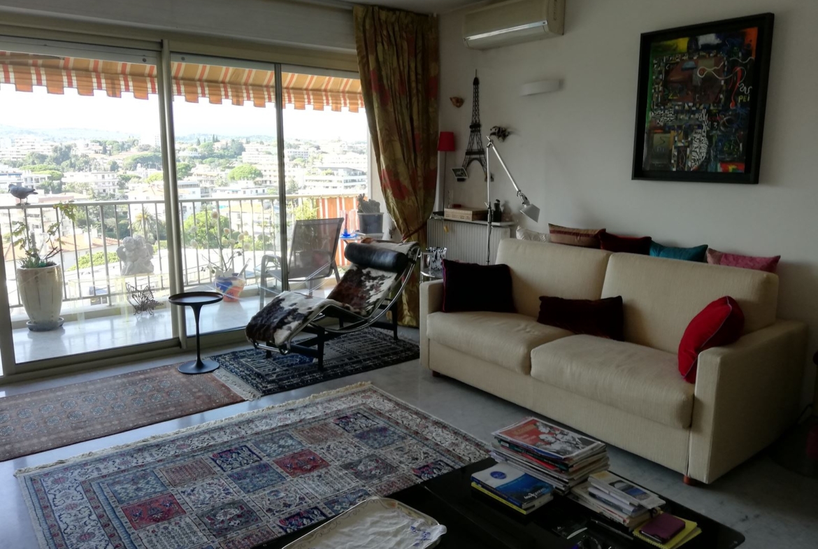 Luxury Apartment in Antibes