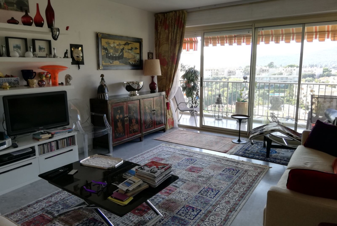 Luxury Apartment in Antibes