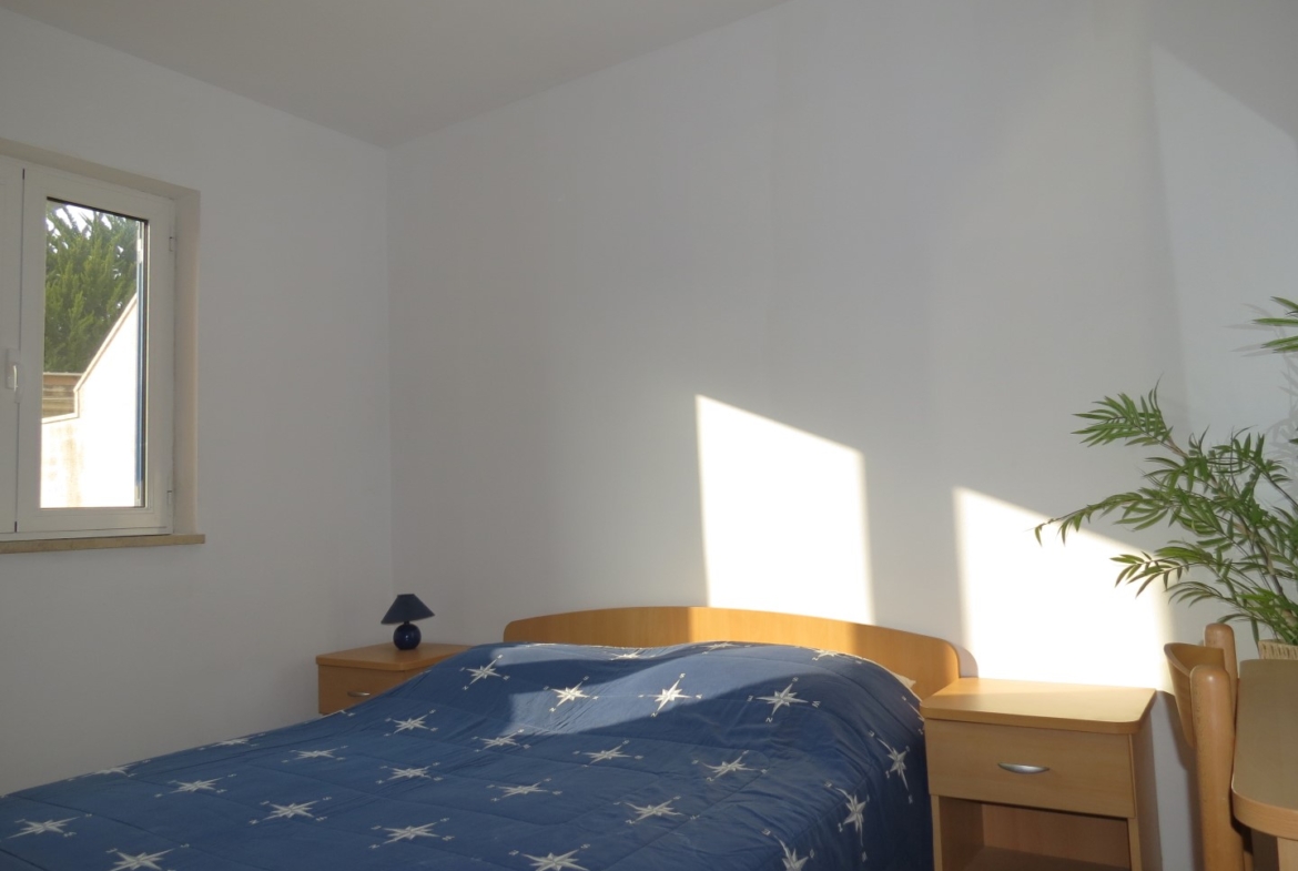 We are selling the apartment in excellent location, close proximity of Stupice camp.