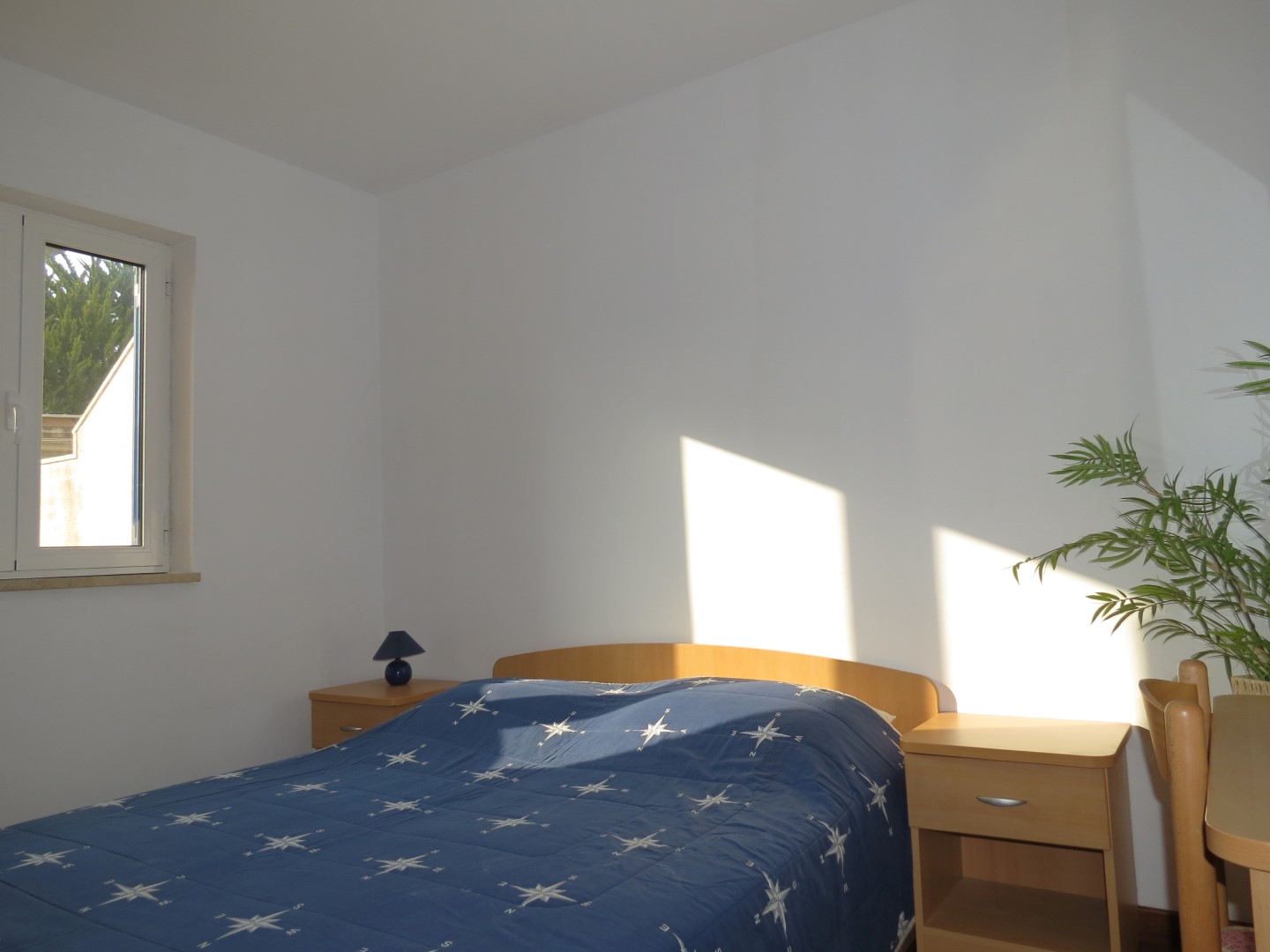 We are selling the apartment in excellent location, close proximity of Stupice camp.