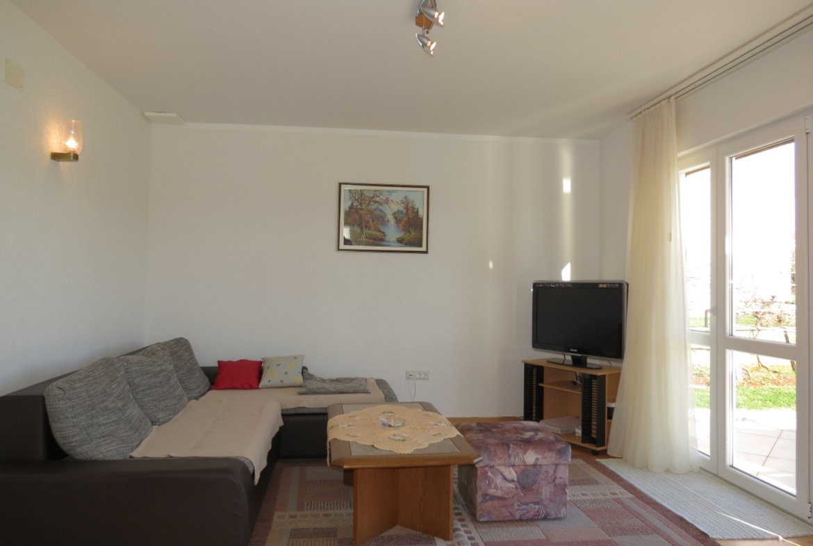 We are selling a very nice house in a quiet, neat village 10km from Poreč.