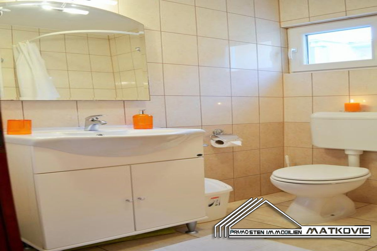 NICE HOLIDAY HOME NEAR SIBENIK IDEAL FOR TOURISM