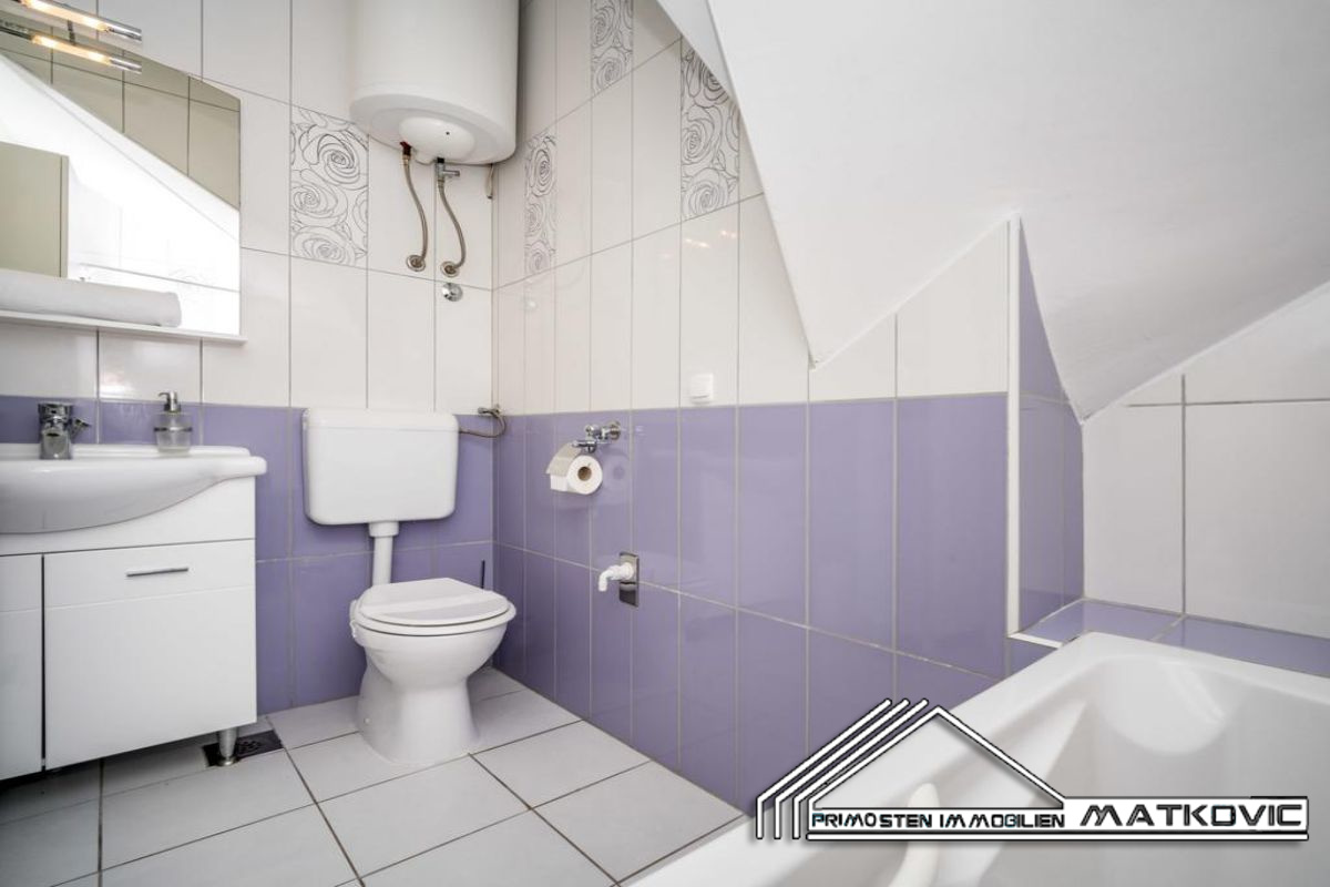 Kuca-Brodarica-XRWE4