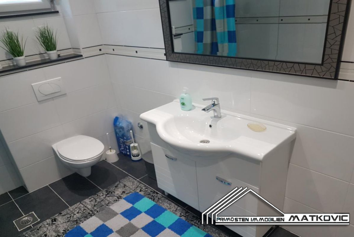 NEWLY BUILT HOLIDAY HOME NEAR TROGIR WITH SWIMMING POOL