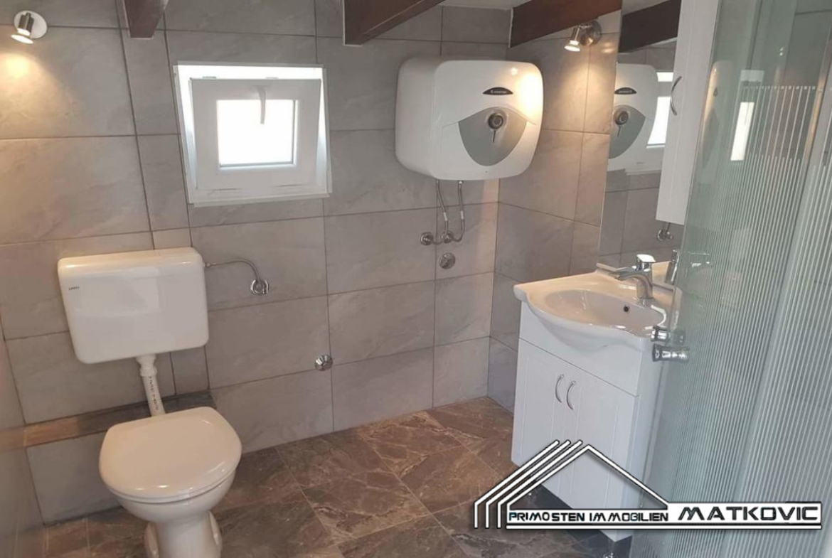 NEWLY BUILT HOLIDAY HOME NEAR TROGIR WITH SWIMMING POOL