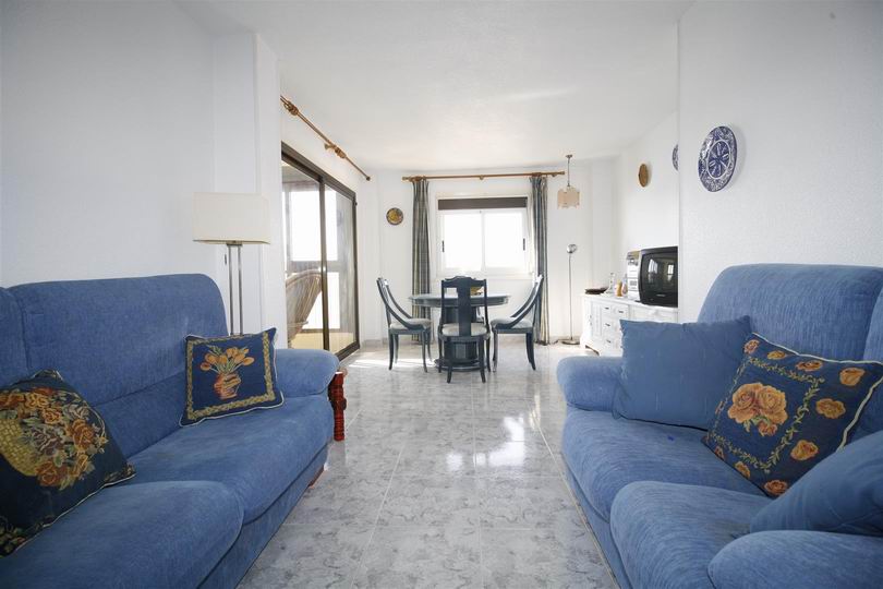 Lovely apartment, on the first line from the sea, in Torrevieja.