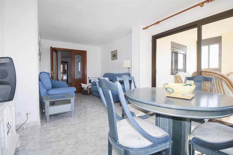 Lovely apartment, on the first line from the sea, in Torrevieja.