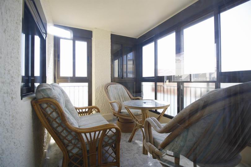 Lovely apartment, on the first line from the sea, in Torrevieja.