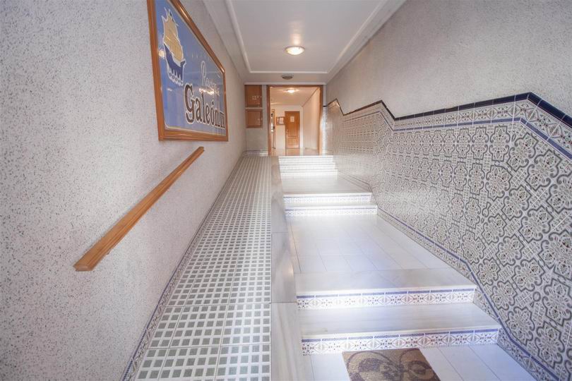 The apartment is in excellent condition, in Torrevieja.