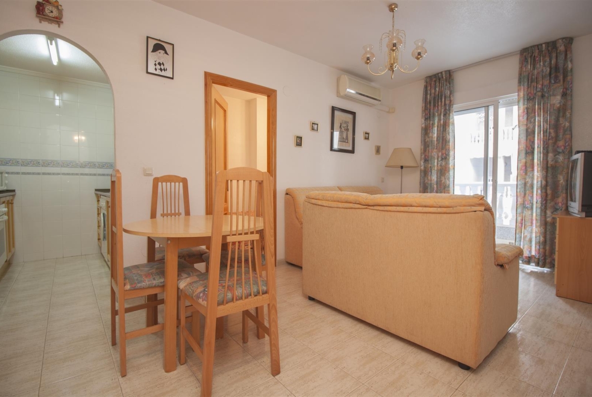 Spacious apartment in Torrevieja.