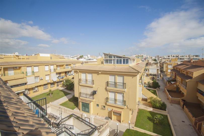 Lovely duplex in Torrevieja.