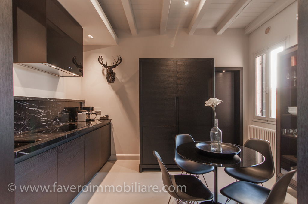 Venice hinterland in the Brenta Riviera Magnificent duplex apartment on historic building