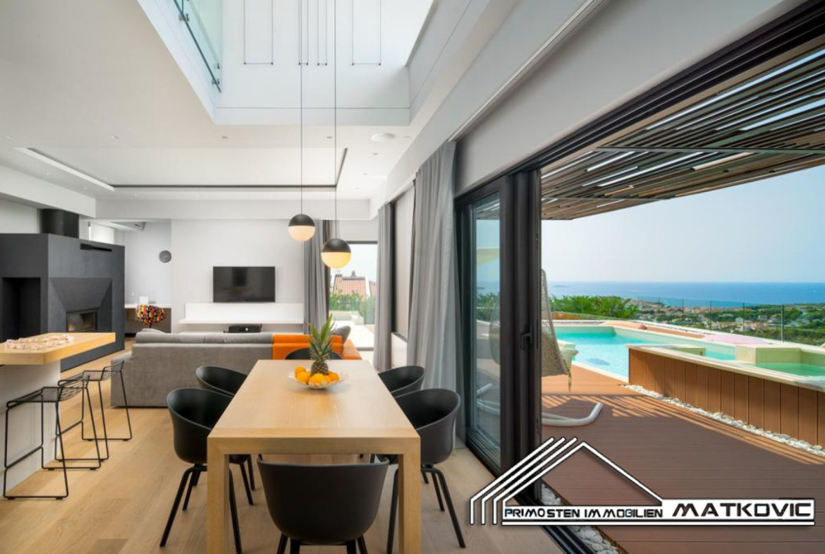 MODERN 5 STARS VILLA WITH FANTASTIC PANORAMIC VIEW IN PRIMOSTEN
