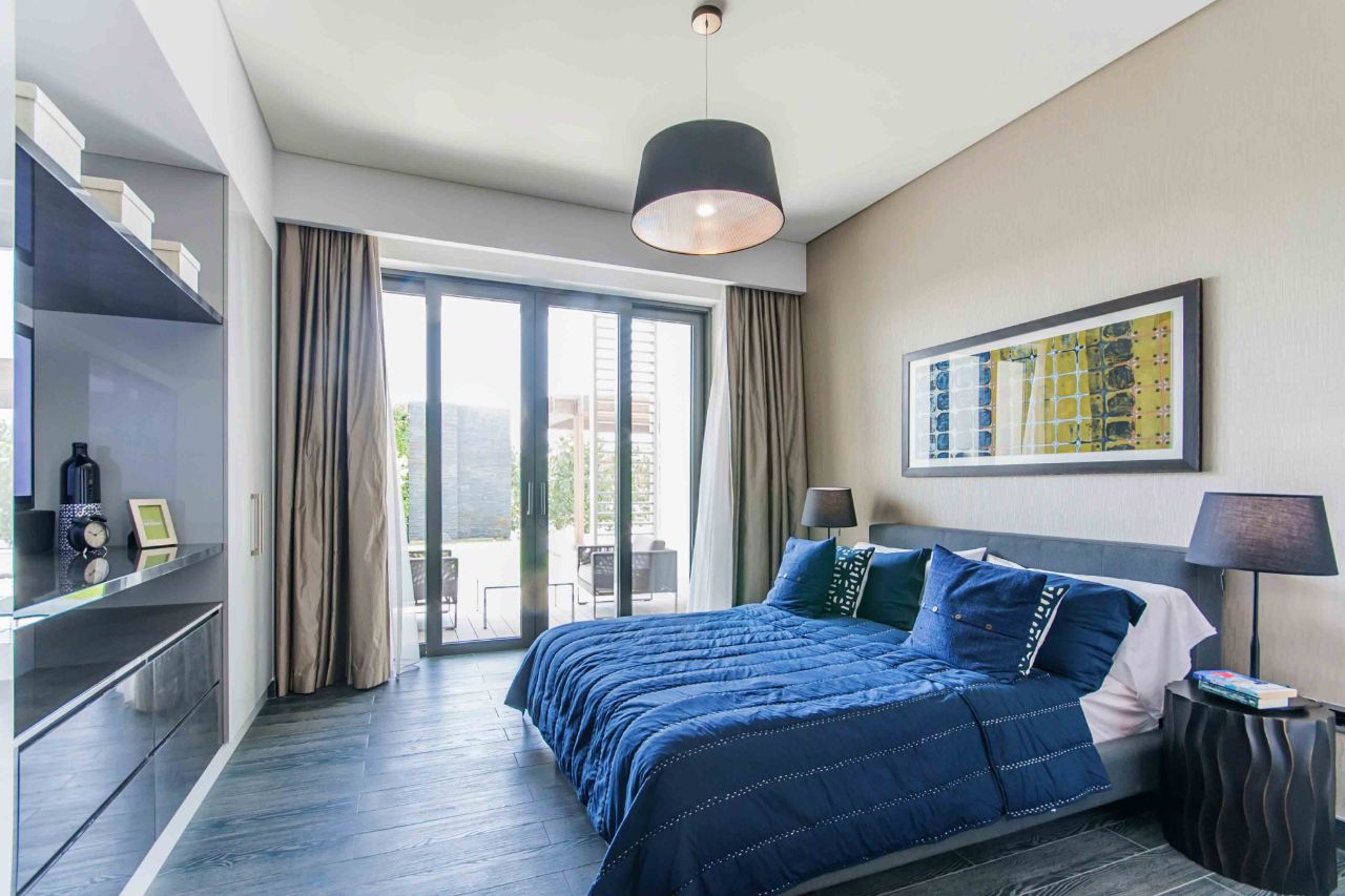 Elegant villas and apartments for sale at Dubai