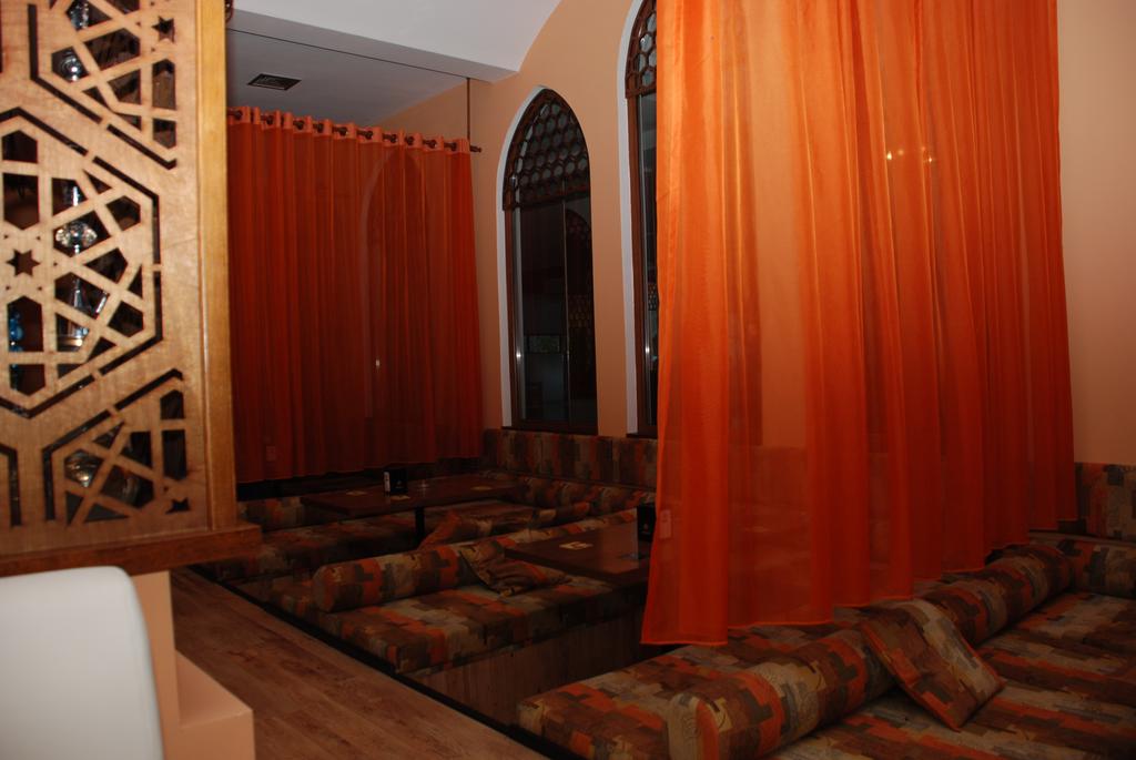 Hotel Resort Seasons