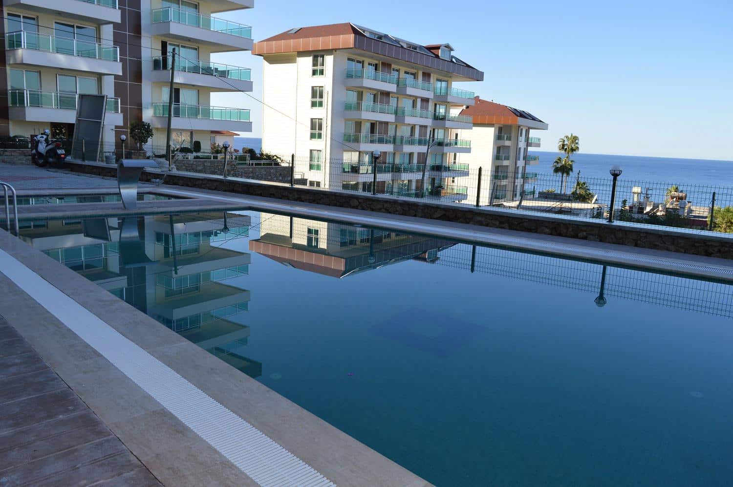 Pine Hill Residence – New modern apartments and penthouses in Kargicak