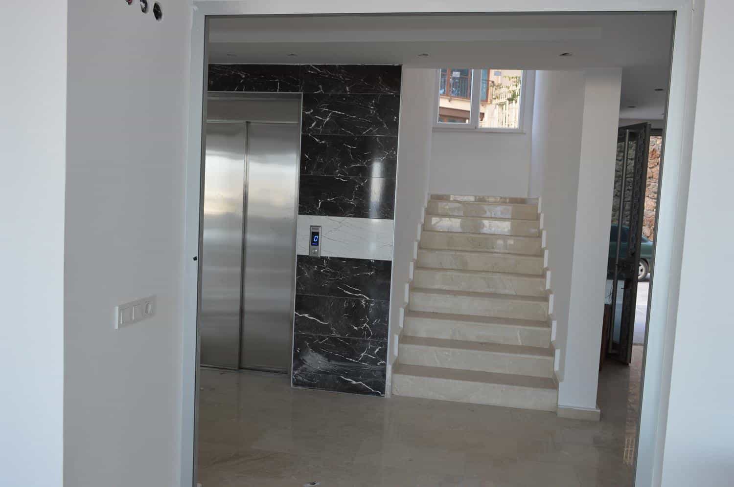 Pine Hill Residence – New modern apartments and penthouses in Kargicak
