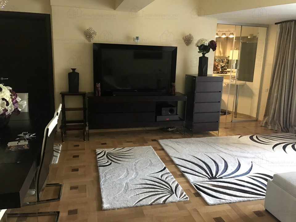 VANZARE APARTAMENT 4 CAMERE ZONA HERASTRAU! ID1834