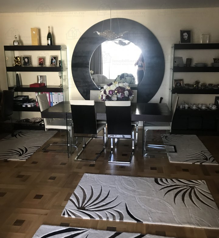 VANZARE APARTAMENT 4 CAMERE ZONA HERASTRAU! ID1834