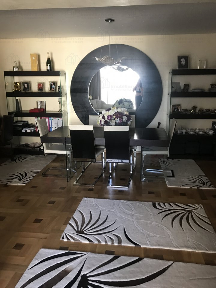 VANZARE APARTAMENT 4 CAMERE ZONA HERASTRAU! ID1834