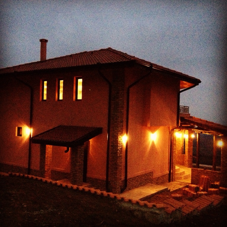 New two storey panoramic house