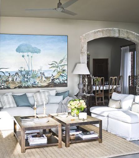 Luxurious villa, on the first line from the sea, in Platja de Aro (Costa Brava).