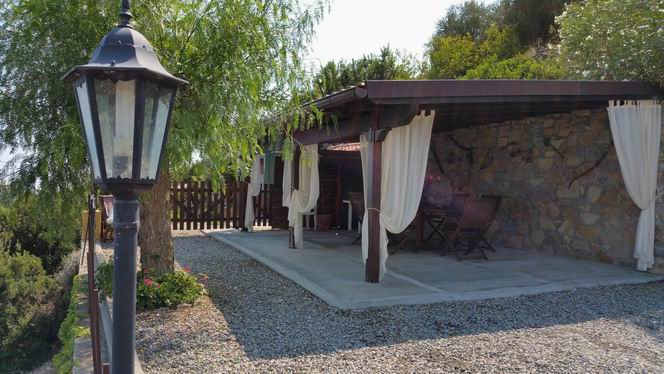 Villa with panoramic view, in San Remo.