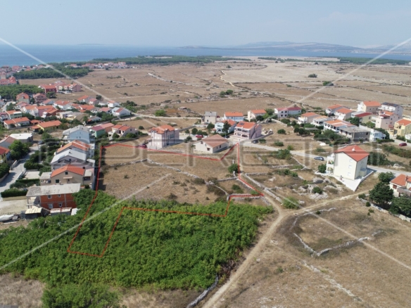 Building land, 4.500m2, Povljana, Croatia