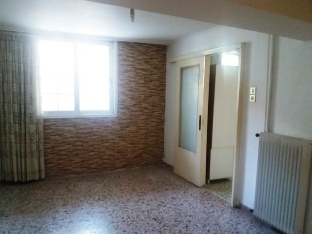 HOT SALE! big apartment for repair!