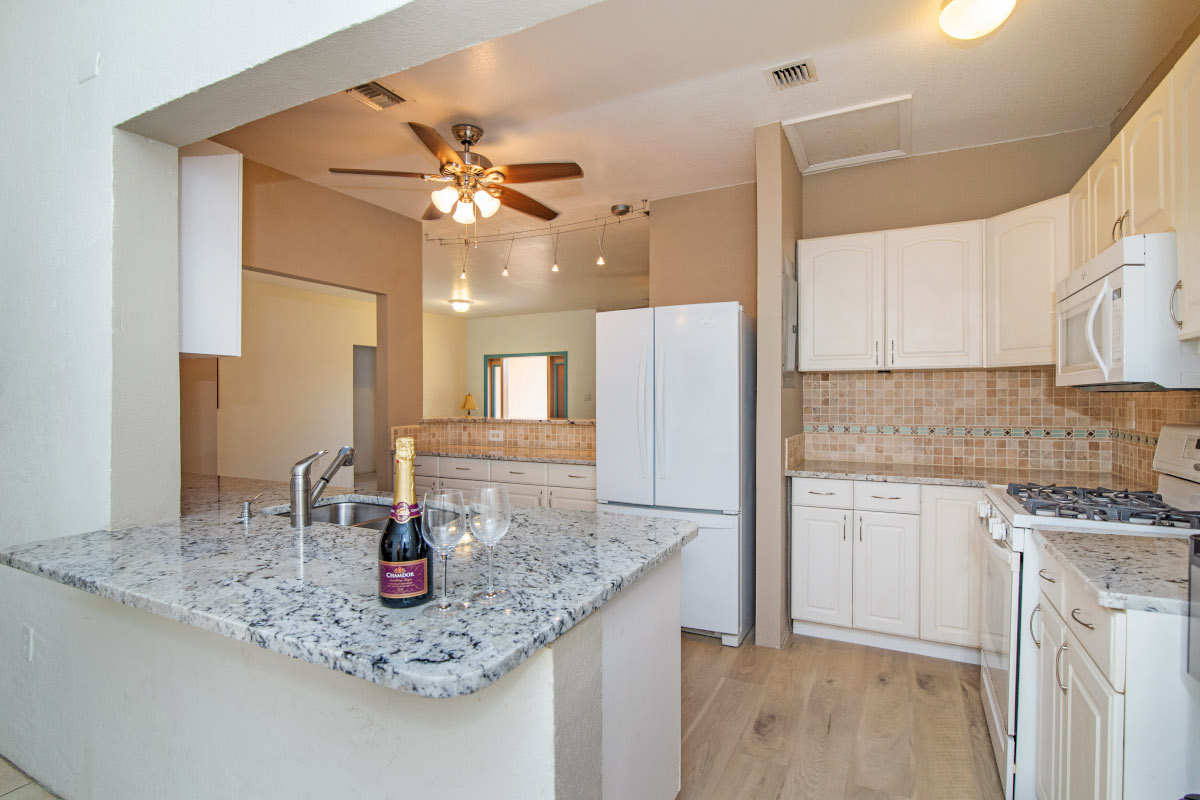 lowervalley-house-40-cayman-kitchen-angleK GRAND CAYMAN’s Property
