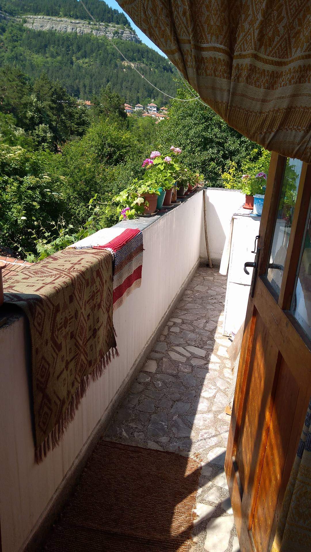 received_603607383311791 House