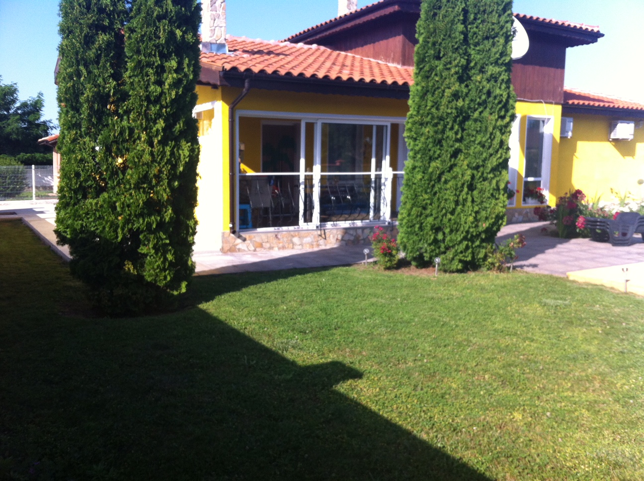 villa-with-a-swimming-pool A superior villa for sale