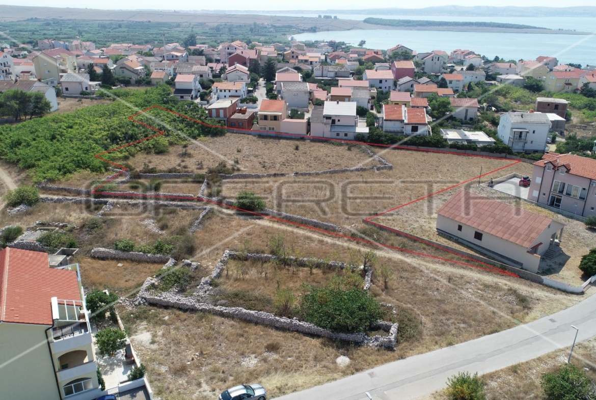 Building land, 4.500m2, Povljana, Croatia